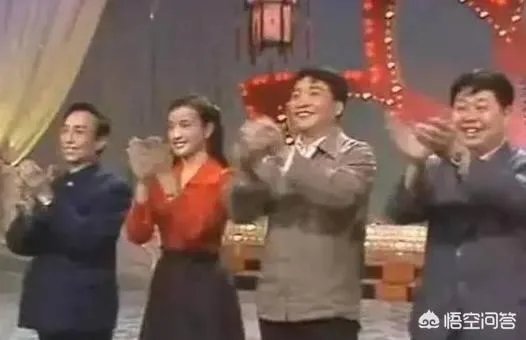 如何看待黄一鹤导演葬礼冷清的事实?