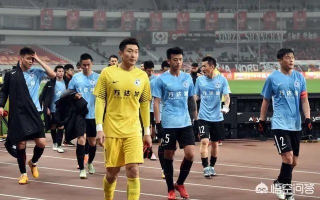 大连一方客场0:2输给广州富力,中超的两连败,怎样评价这场比赛?