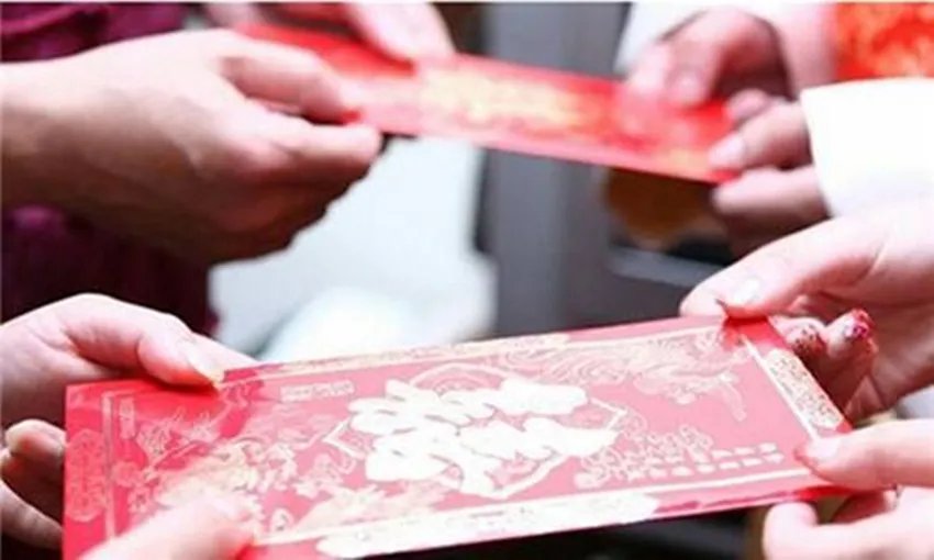 结婚怎么感谢别人送的礼物 结婚别人随礼感谢的句子