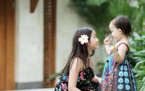 黄磊二胎女儿什么时候出生 可爱照片首度