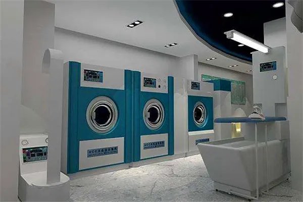 ucc国际洗衣和福奈特干洗店谁的价格贵 - 芝士回答