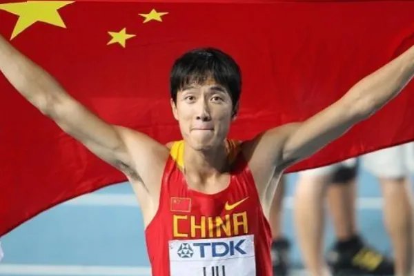 刘翔是中国最伟大的运动员有争议么?
