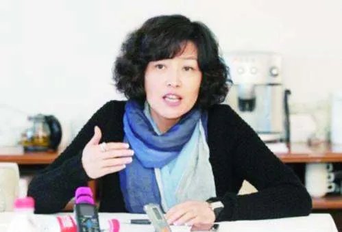 李咏的老婆叫什么名