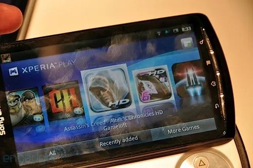 纯游戏血统 索尼爱立信Xperia Play解析