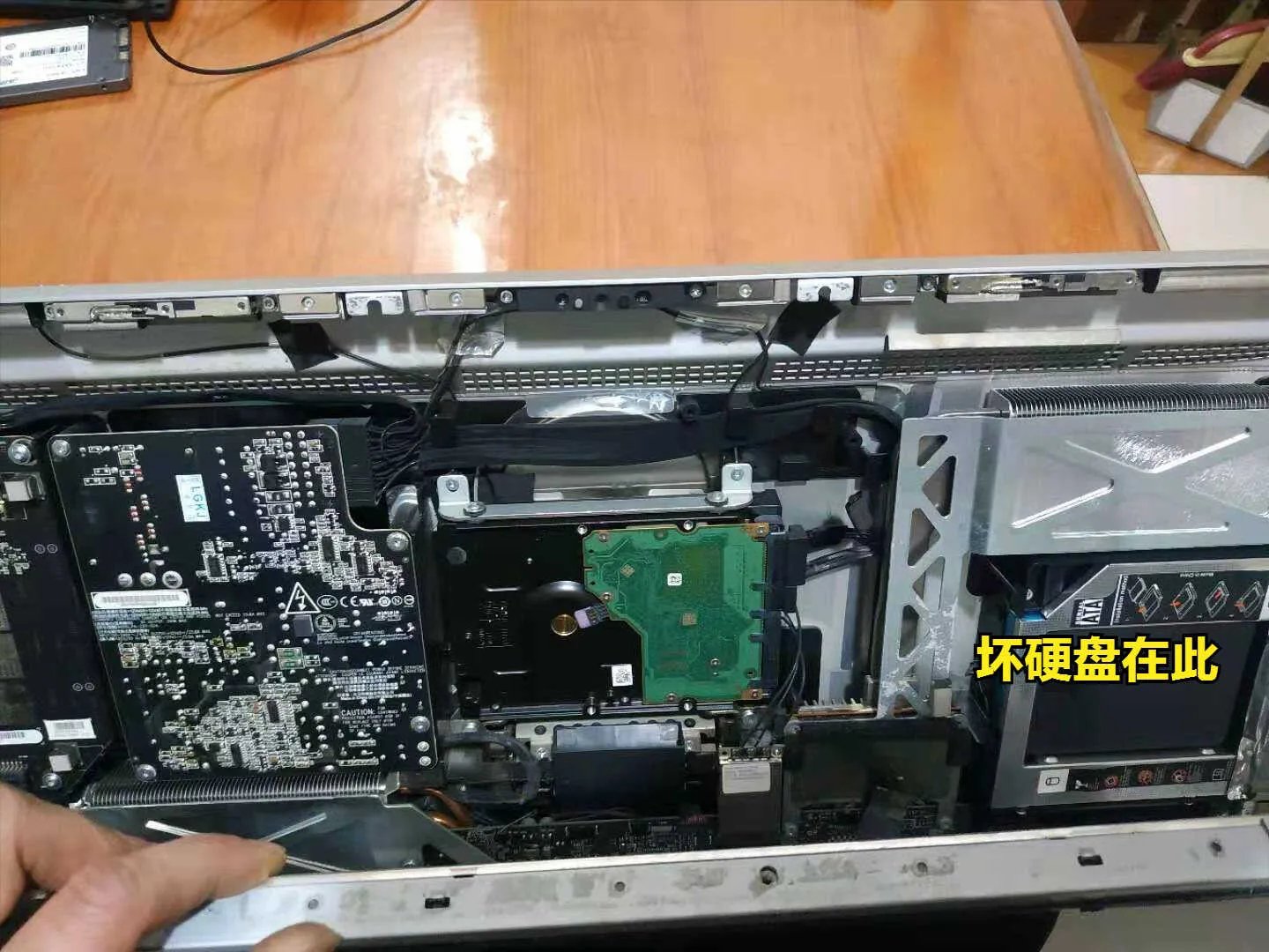 imac 2012 更换固态硬盘(超详细的步骤来了)