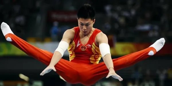 三次盗窃被抓、地铁乞讨、100贱卖金牌的张尚武他经历了什么?