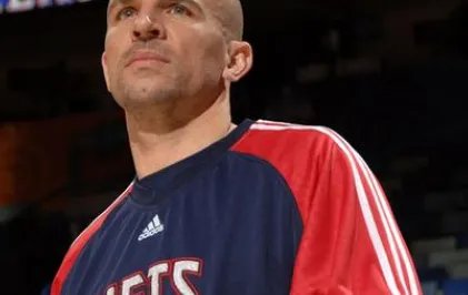 NBA基德明明有当主教练的能力,为何心甘情愿在湖人当助教呢?