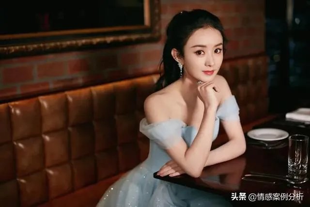 为什么说赵丽颖冯绍峰离婚两败俱伤?你知道他们离婚后损失多大吗?
