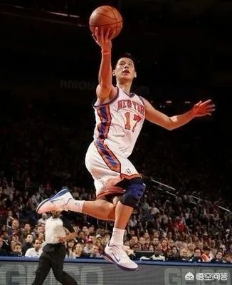 NBA自由市场开放许久,林书豪无人问津,在台湾演讲时几度落泪,大家怎么看待此事?