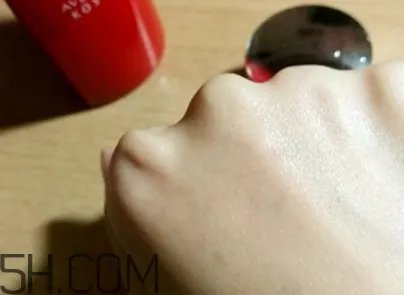 avenir艾文莉是什么牌子?高丝艾文莉和雪肌精哪个好?
