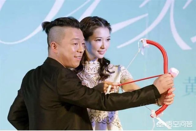 林志玲婚礼上,圈内好友只有袁弘夫妇到场,她的人缘那么差吗?