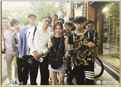 如何评价冯提莫?