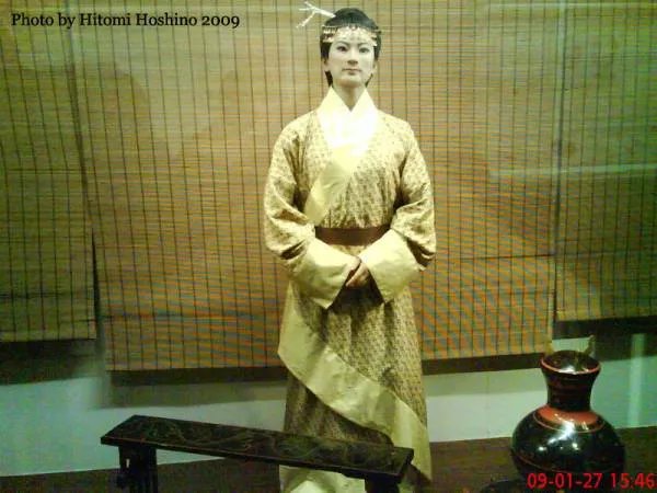 辛追夫人复原图