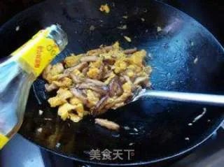 香菇炒鸡蛋