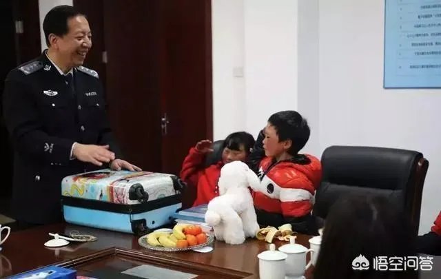 冰花男孩上北京,是帮助还是捧杀?