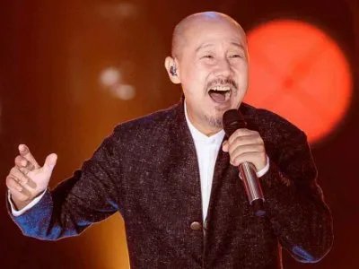 腾格尔翻唱的《隐形的翅膀》真的好听吗?