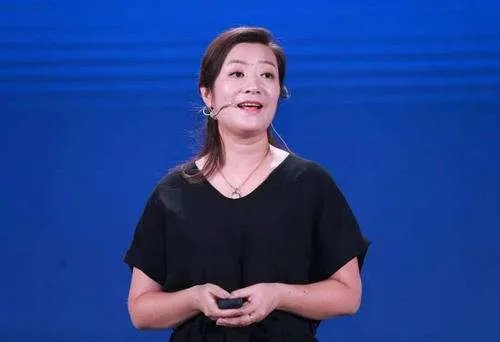 钱治亚是泰国人吗