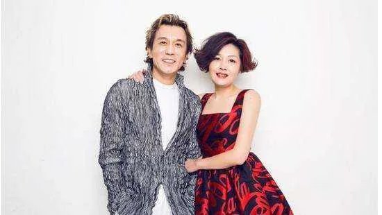 李咏的老婆叫什么名