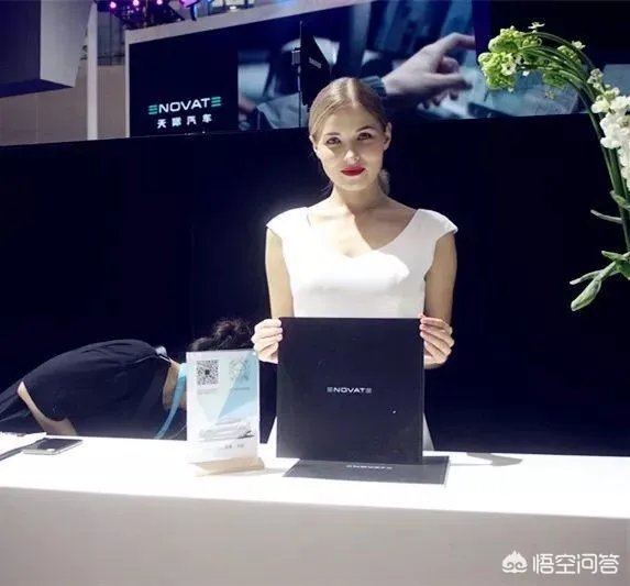 感觉2018年广州车展上的车模比较少,以后你还会去看车展吗?