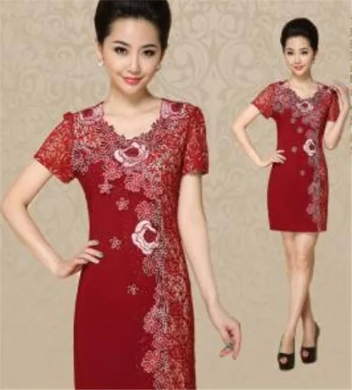 最新最全婚宴妈妈装有哪些 选好衣服当最时尚的婚礼妈妈