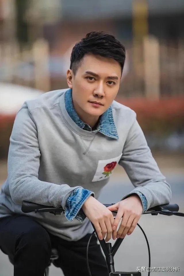 为什么说赵丽颖冯绍峰离婚两败俱伤?你知道他们离婚后损失多大吗?