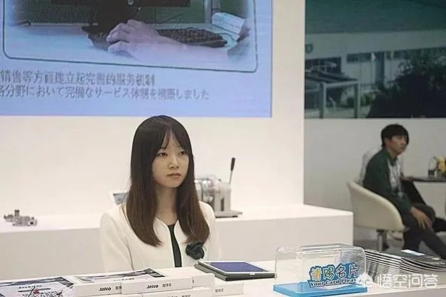 感觉2018年广州车展上的车模比较少,以后你还会去看车展吗?