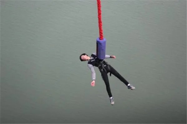 福州十大游乐场排名:永泰蹦极第5,多处遛娃好地方