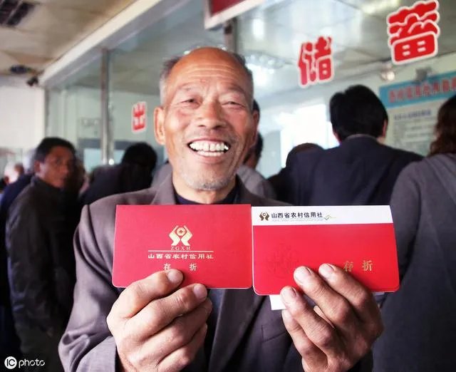 农村没有退休金的老人,该怎么办?