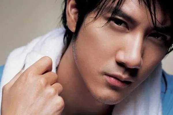 李云迪和王力宏到底怎么了?