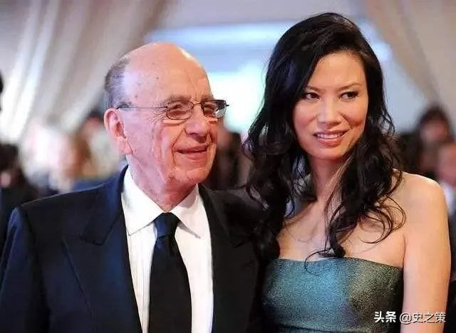 惨遭亿万富豪默多克起诉离婚后,邓文迪为何还能做社交女王?