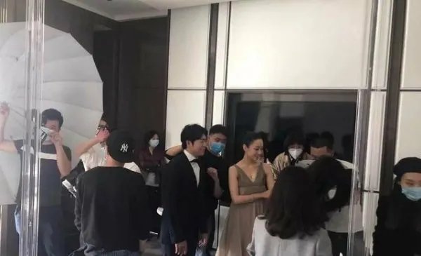 郎朗的妻子吉娜真的怀孕了吗?