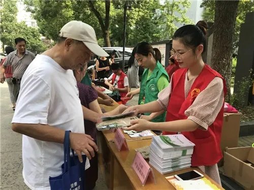 一直不交物业费会怎样