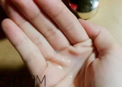 avenir艾文莉是什么牌子?高丝艾文莉和雪肌精哪个好?