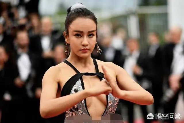 为什么戛纳电影节国内都会有人蹭红毯?而且会有网红出现在红毯上?