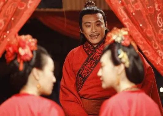 《隋唐英雄》中尉迟恭的黑白夫人的结局怎样?