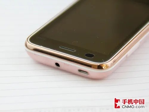 时尚互联网音乐手机 步步高i710评测