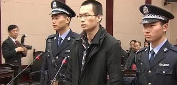 被告在法庭上应该注意些什么