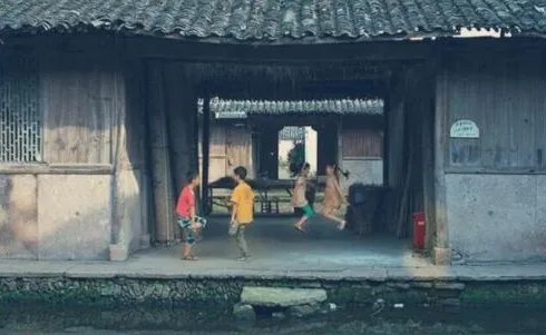 你最喜欢的民谣歌词是什么？
