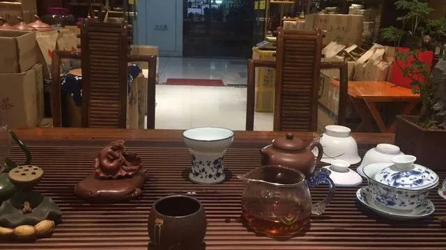 想买二手房,应该去哪里找房源?