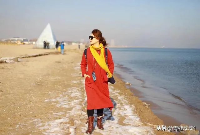 高级男装店服务顾客买衣服的叫什么