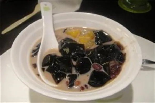 福州十大热门饮品店排名:星巴克第四,第十复古文艺