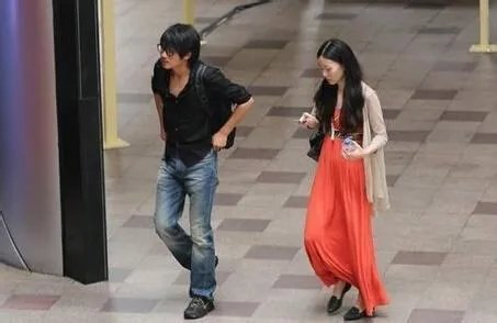 韩寒老婆是谁?