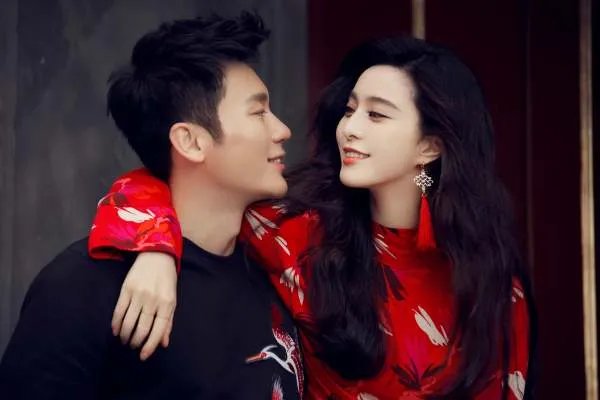 李晨和范冰冰他们两个分手了吗