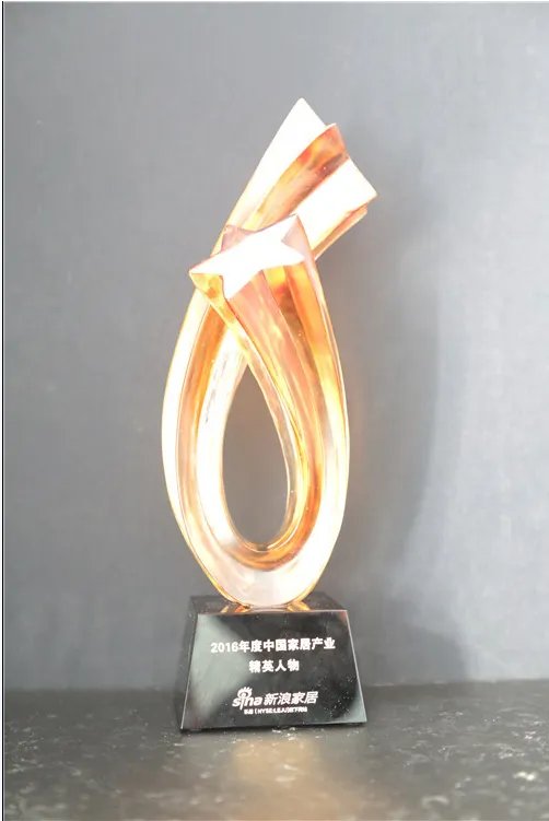 2016丰收年,格莱美墙纸斩获多项大奖!