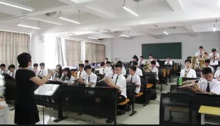 西班牙国歌为什么没有歌词?