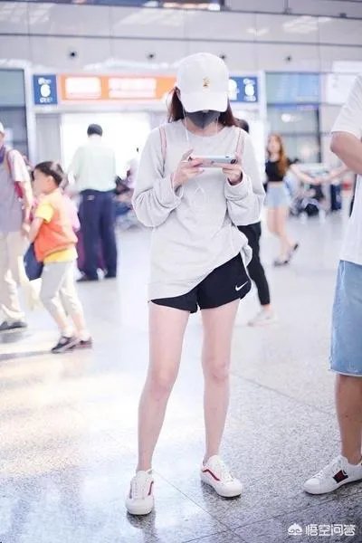 宋祖儿甜美形象霸屏,怎样才能像她一样穿出青春活力范儿?