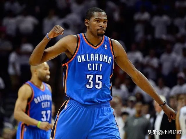 NBA有哪些球星游泳特别厉害?