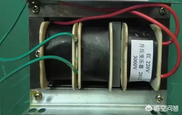 家里有老鼠，怎么制作简单的电猫？
