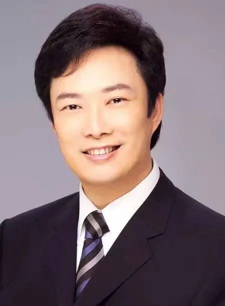 如何看待费玉清在综艺节目中荤段子迭出的“开车”现象?