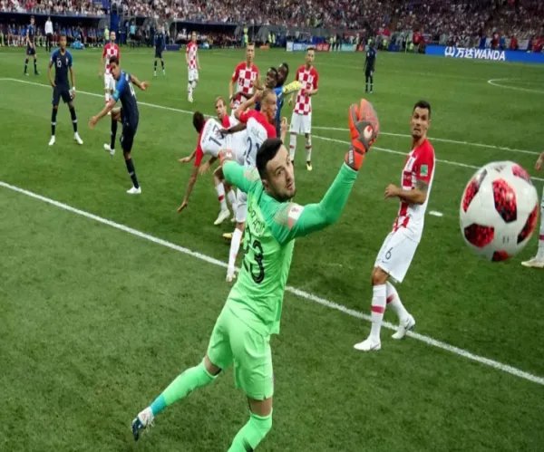 法国4-2克罗地亚具体赛况怎么样?